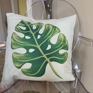 Brand new accent pillow cover